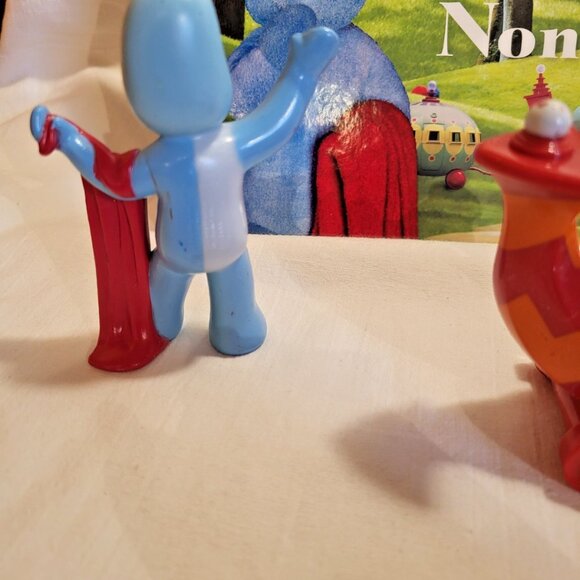 IN THE NIGHT GARDEN Collection BBC IGGLE UPSY MAKKA Ninky Nonk Train Set +figure - Picture 6 of 15